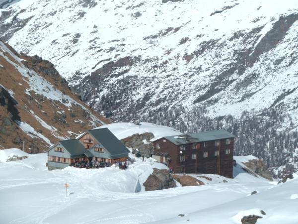 Prafleuri hut